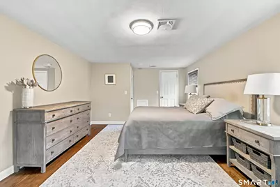 88 Parsons Drive, West Hartford, CT 06117 - Photo 20
