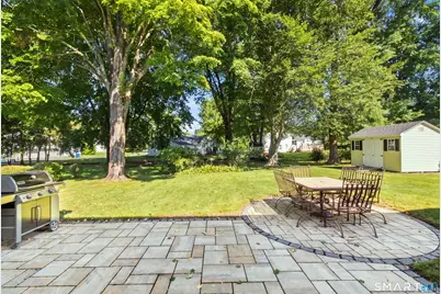 88 Parsons Drive, West Hartford, CT 06117 - Photo 32