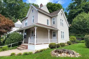 1375 Baldwin St, Waterbury, CT 06706 - Photo 1