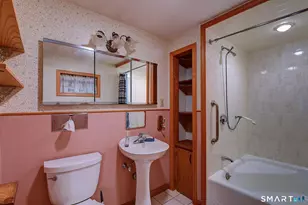 114 Green Hollow Rd, Killingly, CT 06239 - Photo 10