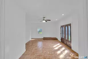 6 Henry St, Bethel, CT 06801 - Photo 8