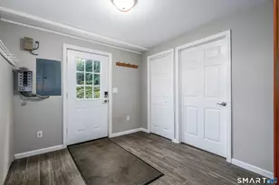 7 Parmalee Park Pl, Newtown, CT 06470 - Photo 14
