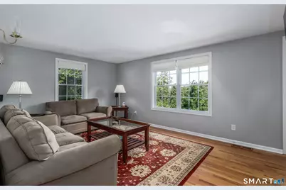 7 Parmalee Park Place, Newtown, CT 06470 - Photo 4