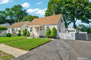 296 Ruth St, Bridgeport, CT 06606 - Photo 2