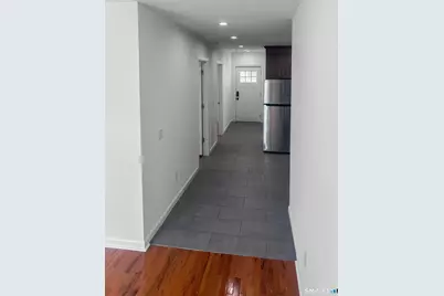 1042 Iranistan Avenue #3, Bridgeport, CT 06604 - Photo 10