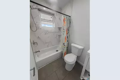 1042 Iranistan Avenue #3, Bridgeport, CT 06604 - Photo 24