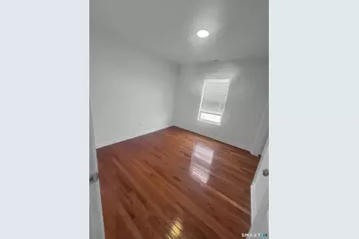 1042 Iranistan Avenue #3, Bridgeport, CT 06604 - Photo 20