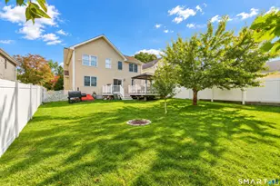 54 St Charles Ave, Stamford, CT 06907 - Photo 26