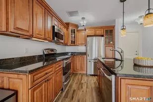 461 Bank St, New London, CT 06320 - Photo 6