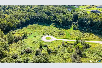 121 Willow Creek Estates Court, Southbury, CT 06488 - Photo 6