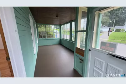10 Henry Street, Bristol, CT 06010 - Photo 4