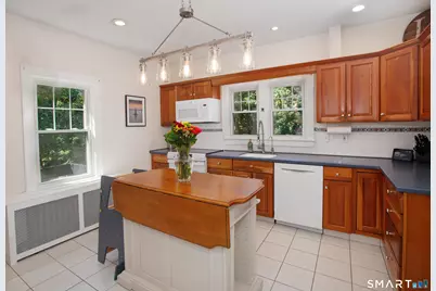 64 Garfield Avenue, Danbury, CT 06810 - Photo 10