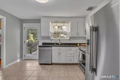 306 Cromwell Avenue, Rocky Hill, CT 06067 - Photo 8