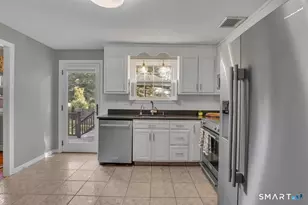 306 Cromwell Ave, Rocky Hill, CT 06067 - Photo 8