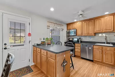 16 Esquire Drive #E, Manchester, CT 06042 - Photo 18