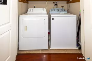 97 W Main St, East Lyme, CT 06357 - Photo 22
