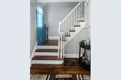 660 West Jackson Avenue, Bridgeport, CT 06604 - Photo 16