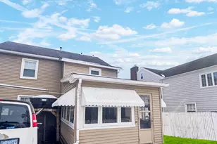 660 W Jackson Ave, Bridgeport, CT 06604 - Photo 8