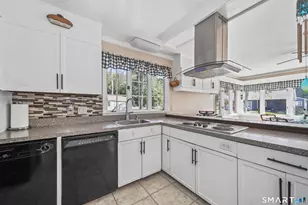 144 Chestnut Hill Rd, Torrington, CT 06790 - Photo 10