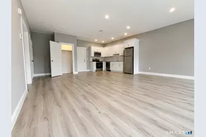 301 Bridgeport Avenue #401, Shelton, CT 06484 - Photo 6
