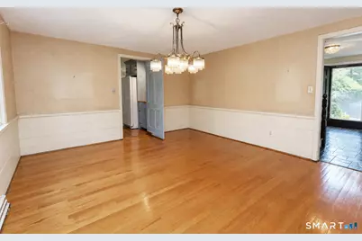 225 Westmont Street, West Hartford, CT 06117 - Photo 10
