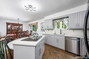 8 Smith Haven Dr, Seymour, CT 06483 - Photo 14
