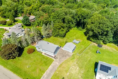 8 Smith Haven Drive, Seymour, CT 06483 - Photo 4