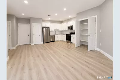 301 Bridgeport Avenue #410, Shelton, CT 06484 - Photo 2