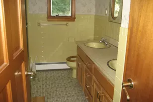 21 Terrace Dr, Montville, CT 06370 - Photo 12