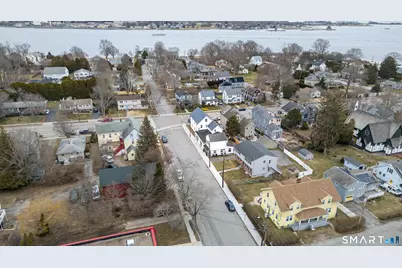 6 Lower Boulevard, New London, CT 06320 - Photo 8