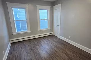 46 Plaza Ave, Waterbury, CT 06710 - Photo 2