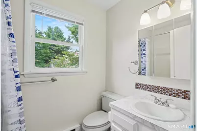 54 Rope Ferry Road #B39, Waterford, CT 06385 - Photo 10