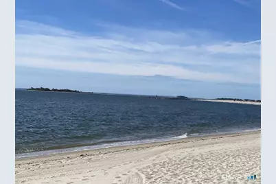 29 Soundview Drive, Westport, CT 06880 - Photo 2