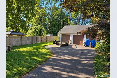 73 Henderson Street, Bristol, CT 06010 - Photo 12