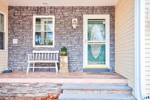33 Chapman Ln, Stonington, CT 06378 - Photo 16