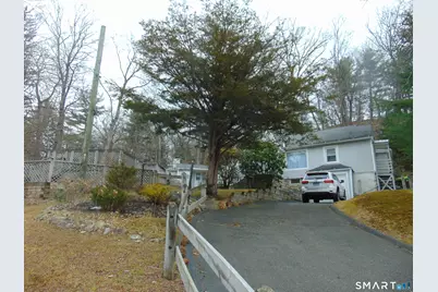 10 Old Waterbury Road, Middlebury, CT 06762 - Photo 4
