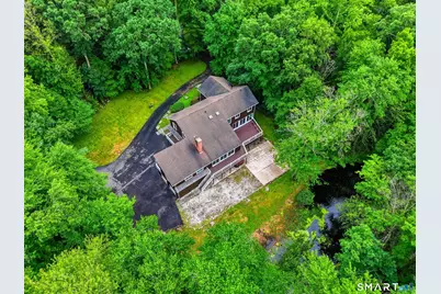 21 Deepwood Road, Weston, CT 06883 - Photo 2