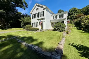 10 Weekeepeemee Rd, Woodbury, CT 06798 - Photo 2