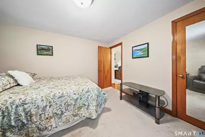 24 Bracewood Road, Waterbury, CT 06706 - Photo 14