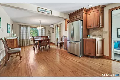 24 Bracewood Road, Waterbury, CT 06706 - Photo 8