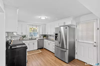 83 Haynes Road, West Hartford, CT 06117 - Photo 10