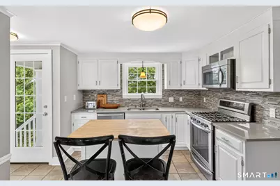 48 Wells Farm Drive, Wethersfield, CT 06109 - Photo 14