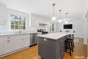 6 Cornfield Rd, Simsbury, CT 06070 - Photo 10