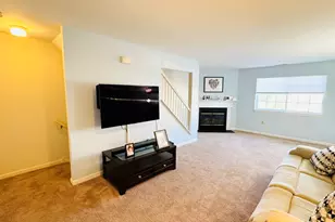 310 Boston Post Rd, Waterford, CT 06385 - Photo 4