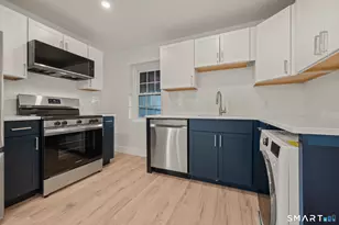 542 Main St, Middletown, CT 06457 - Photo 1