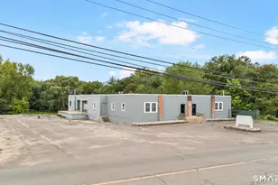195 W Newberry Rd, Bloomfield, CT 06002 - Photo 1