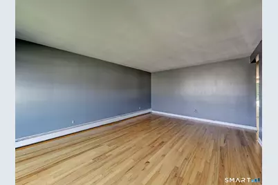 84 Symco Drive, New Britain, CT 06053 - Photo 8