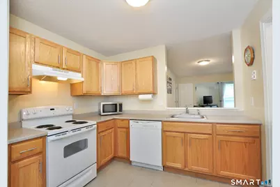 90 Wellington Drive #90, Farmington, CT 06032 - Photo 14