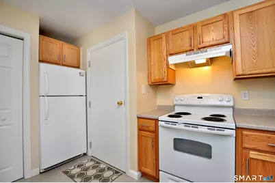 90 Wellington Drive #90, Farmington, CT 06032 - Photo 12