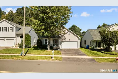 43 Pepper Bush Lane, Newington, CT 06111 - Photo 6